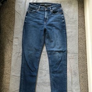 American Eagle Stretch Mom Jean (size 4)